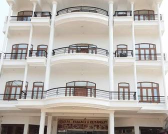 Hotel krishan kanhiya - Jaunpur - Building