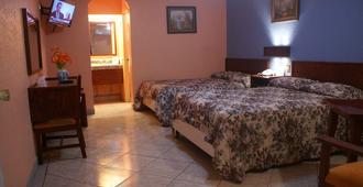 Hotel de Mexico - Matamoros - Bedroom