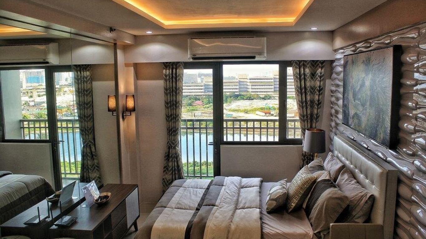 Shore 1 Residences with Sea View