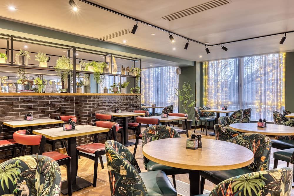 بريميير إن جلاسجو - كامبوسلانجي/إم 50 رٕ ايه