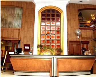 Gulzar Towers - Jabalpur - Front desk