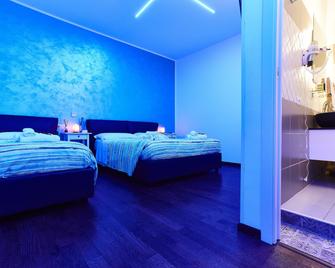 Bb Homeitaly Civitavecchia - Civitavecchia - Bedroom