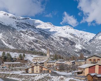 L'Outa Hotel Restaurant - Val-Cenis - Outdoor view