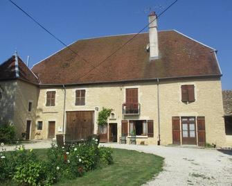 Chambres d'hôtes La petite Résie - La Résie-Saint-Martin - Edificio