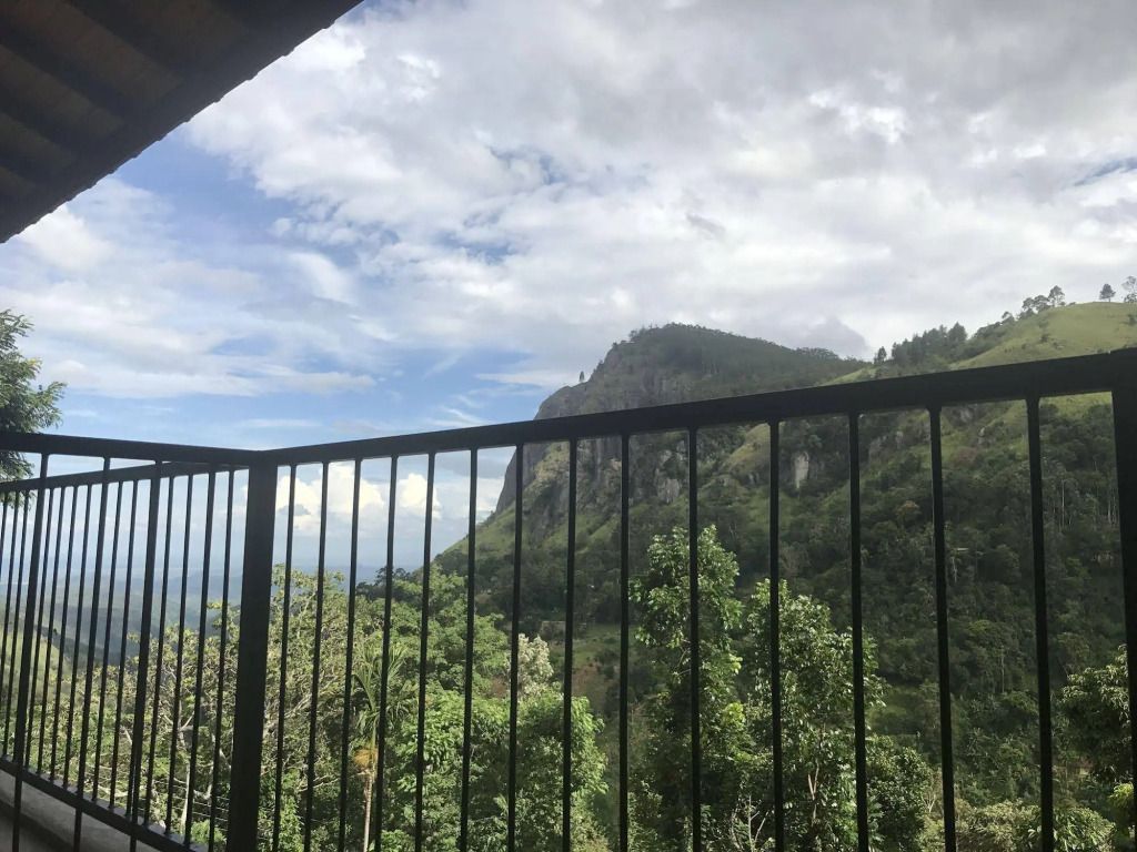 كانتري هومز