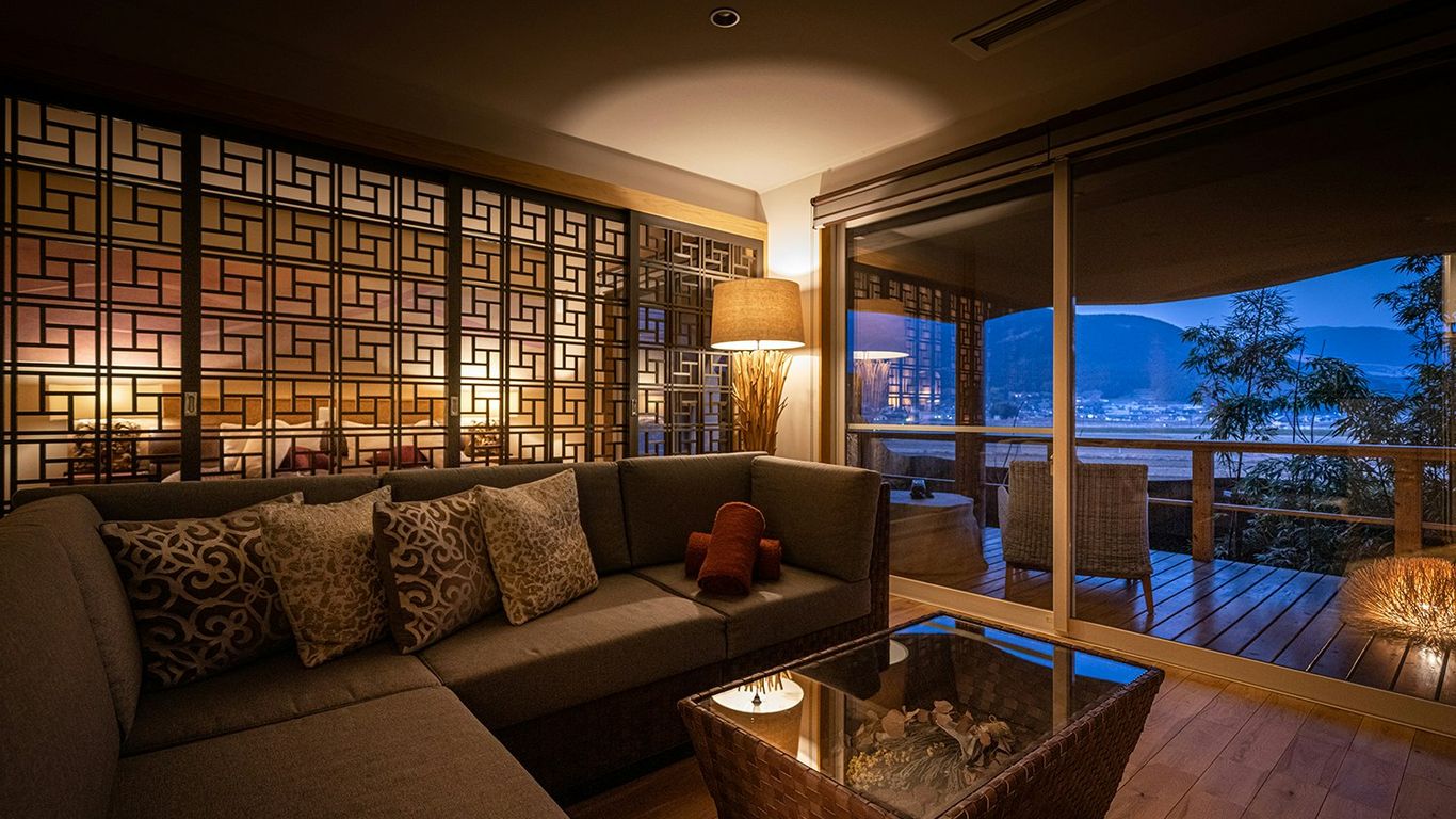 Yufuin Luxury Villa -Zakuro-