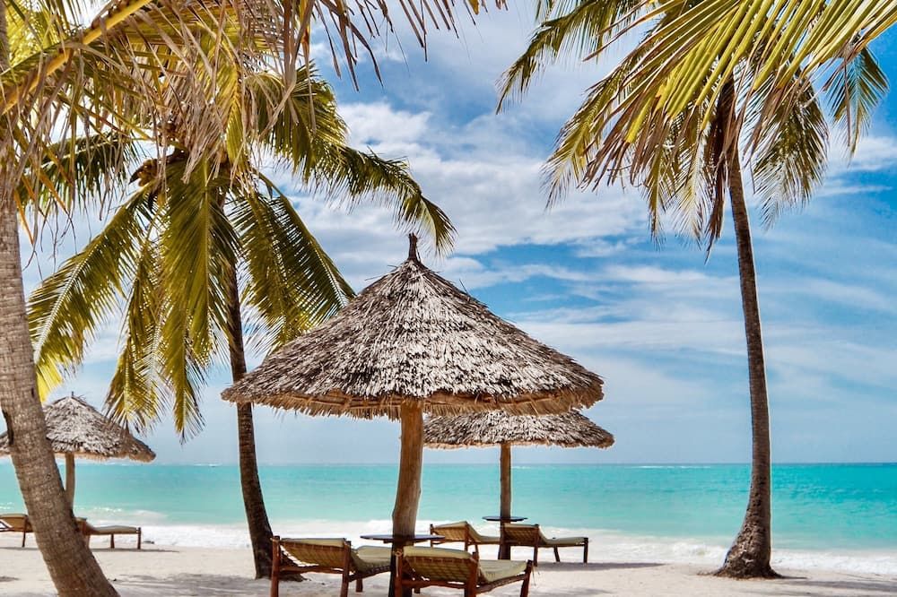 The Sands Beach Resort - Pingwe - Strand