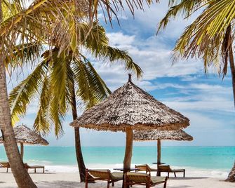The Sands Beach Resort - Pingwe - Strand