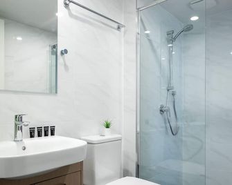 Ascot Budget Inn & Residences - Brisbane - Baño