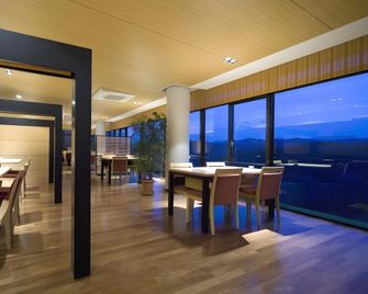 Shorenji Lake Hotel - Nabari - Restaurant