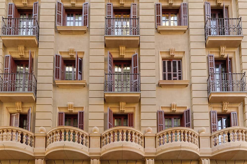 H10 Madison - Barcelona - Building
