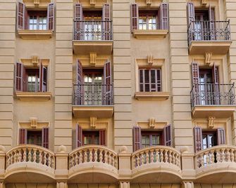 H10 Madison - Barcelona - Building
