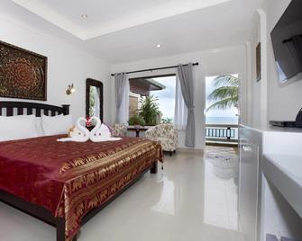 Crystal Bay Beach Resort - Ko Samui - Bedroom