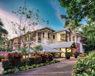 Freestyle Resort Port Douglas - Port Douglas