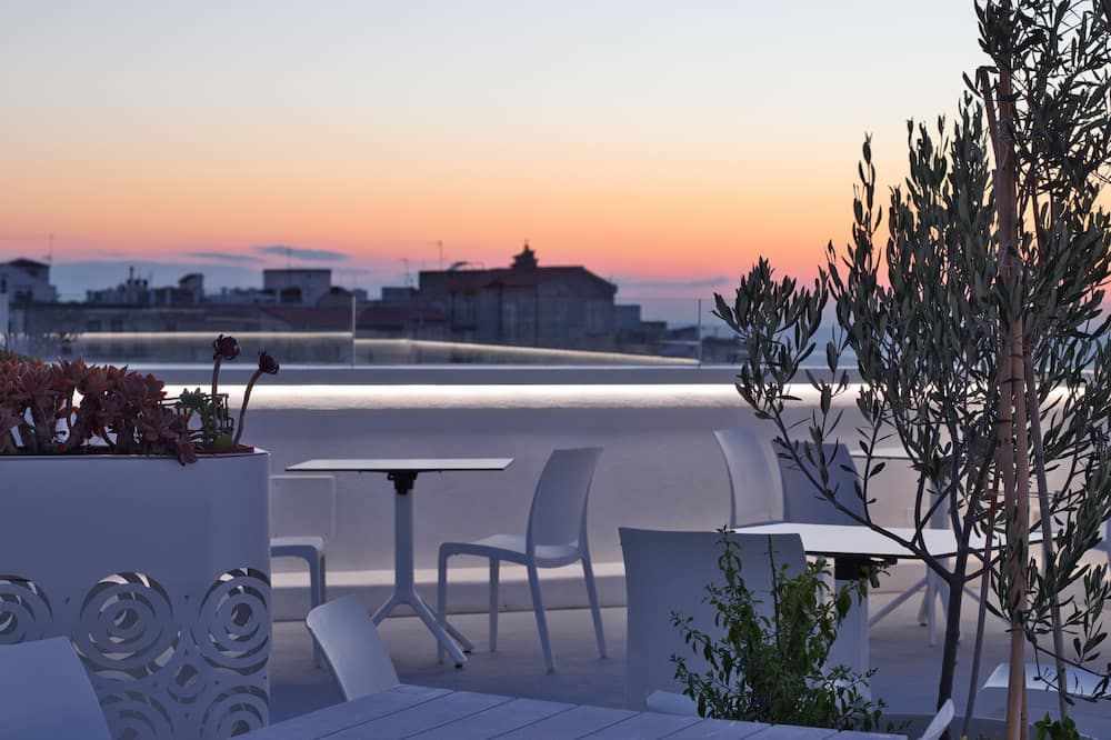 Hotel Peschici - פצ'יסי - מרפסת