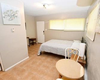 Small Studio apartment close to Notre Dame (1309.20) - South Bend - Bedroom