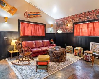 Sessions Retreat & Hotel - Big Bear Lake - Lounge