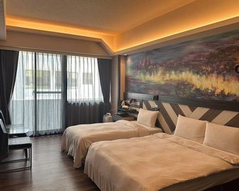 Weifeng Boutique Business Hotel - Zhanqian Branch - Pingtung City