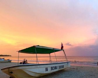 Under Water Safaris And Resort - Trincomalee - Playa