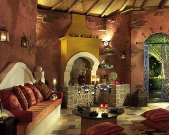 Dionysos Hotel - Rodas - Sala de estar