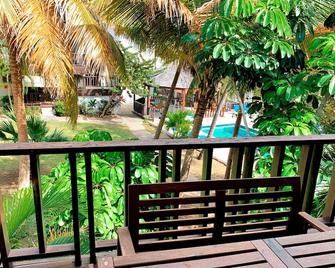 Cozy one-bedroom & mezzanine apartment - Philipsburg - Balcon