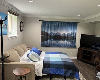 Mountain Themed Suite - Free Parking - Fast Wifi - סיאטל - חדר שינה