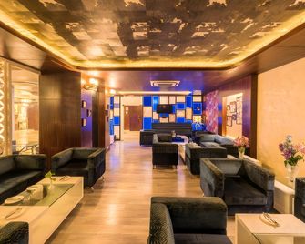 Rivatas Hotel By Ideal - Varanasi - Lounge