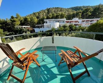 Ah Premium Baia Dei Faraglioni - Mattinata - Balcony