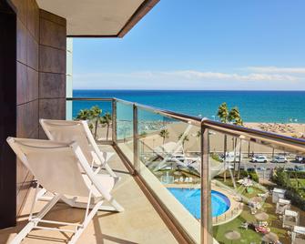 Sol Principe - ทอร์เรโมลินอส - ระเบียง