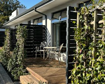 Blix Inn Guesthouse - Stellenbosch - Hàng hiên