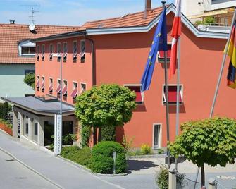 Hotel Germania Bregenz - Bregenz - Gebäude