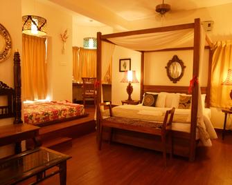 Hotel Villa Highnest - Oragadam -Sriperumbudur - Srīperumbūdūr - Bedroom