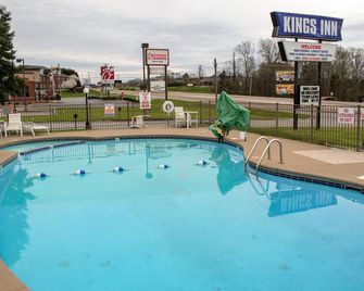 Kings Inn - Lenoir City - Pool