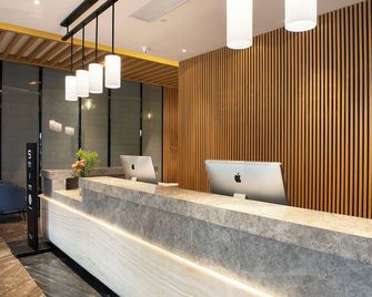 Rezen Longuu Hotel Guangzhou Kecun Metro Station Guangzhou Tower - Cantón - Recepción