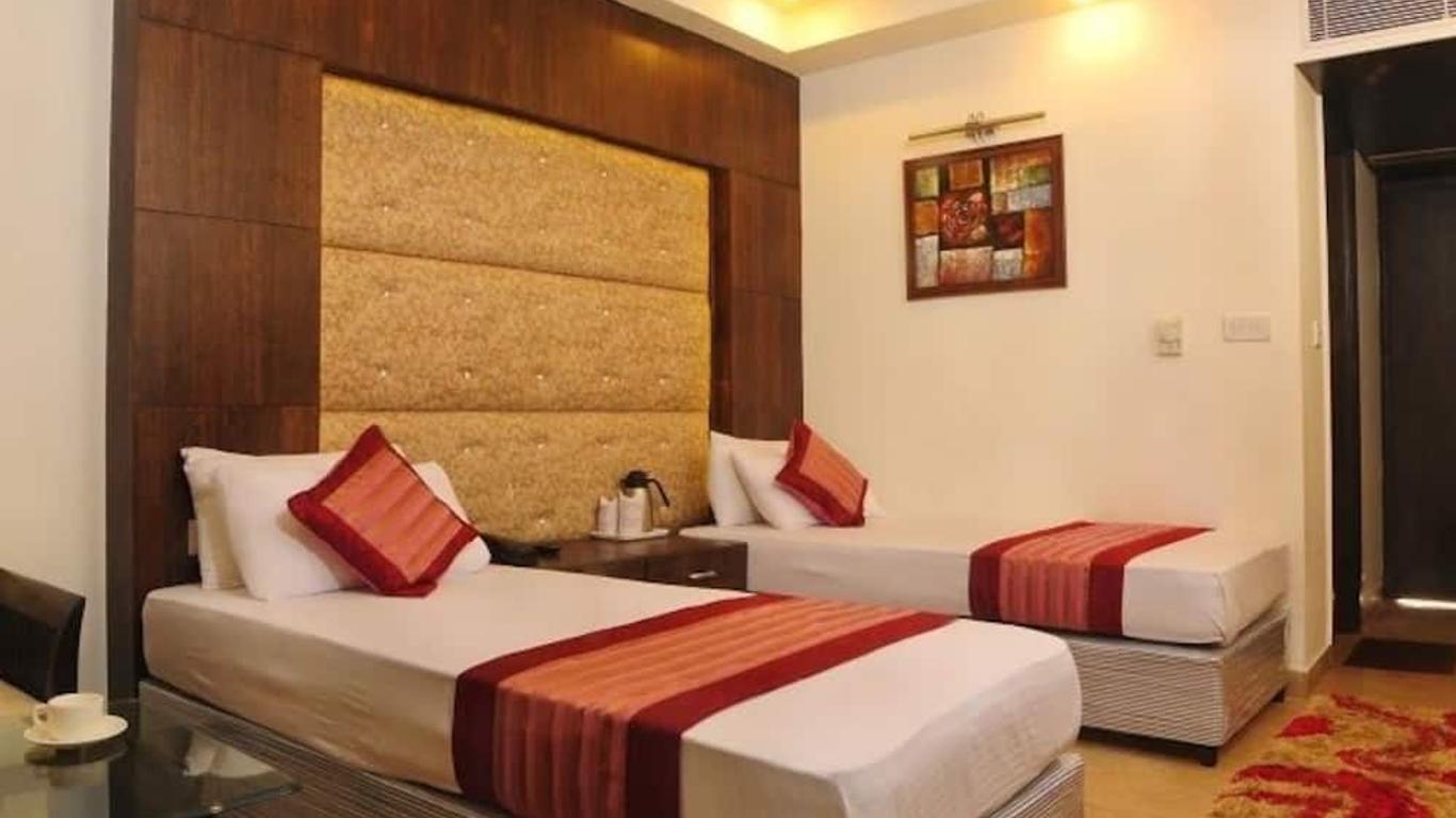 Hotel City Height Near New Delhi Railway Station