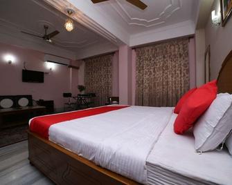 Hotel Priya Palace - Guwahati