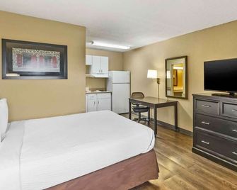 Studio 6 Suites Sacramento Northgate Ca - Sacramento