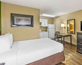 Studio 6 Suites Sacramento Northgate Ca - סקרמנטו