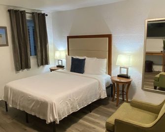 American Inn - Pensacola - Slaapkamer