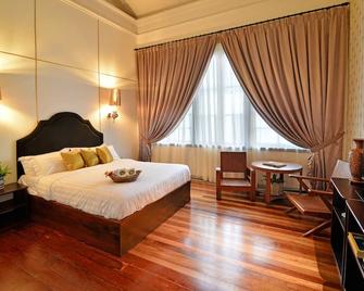 Sarang Paloh Heritage Stay - איפו - חדר שינה