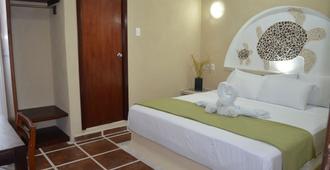 Hotel Real Azteca - Chetumal - Schlafzimmer