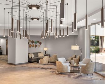 DoubleTree by Hilton Phoenix Midtown - Phoenix - Lobi