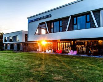 Sun and Moon Resort - Seogwipo - Rakennus