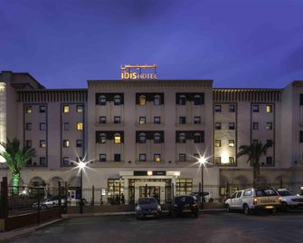 فندق ايبيس قسنطينة - قسنطينة - مبنى