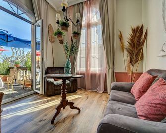 Hotel Des Artistes - Tarascon - Pokój dzienny