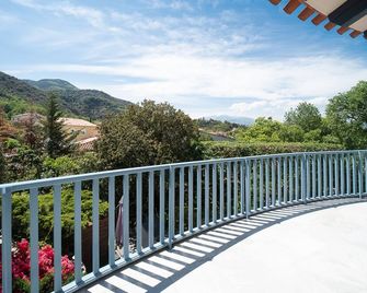Le Pallagordi - Charmant appartement avec vue sur la montagne - Ceret - Balkon