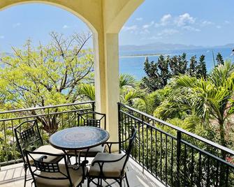 Villa Bougainvillea / Caribbean Retreat - Saint John - Balcón
