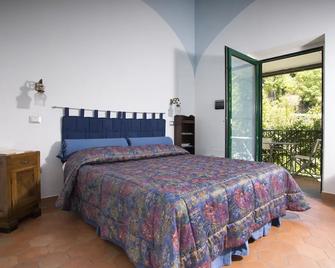 Agriturismo Villa Lupara - Salerno - Bedroom