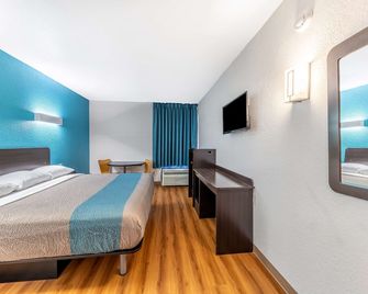 Motel 6 Lewisville, TX – Medical City - Lewisville - Bedroom