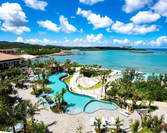 Hyatt Regency Seragaki Island Okinawa - Onna - Bể bơi